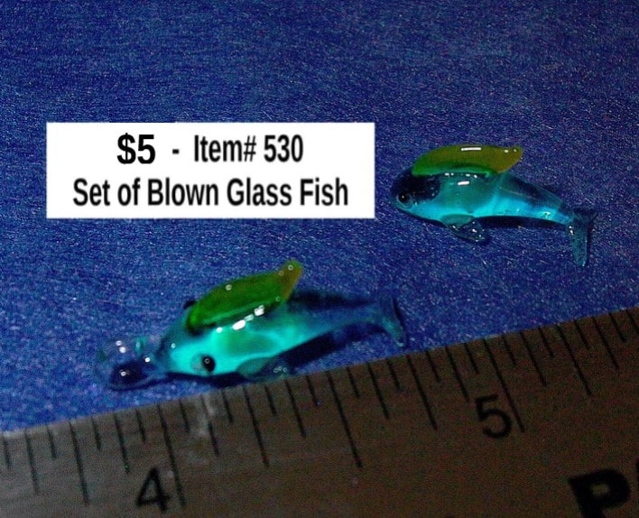 $5 - Item # 530 - Blown Glass Pair of Fish