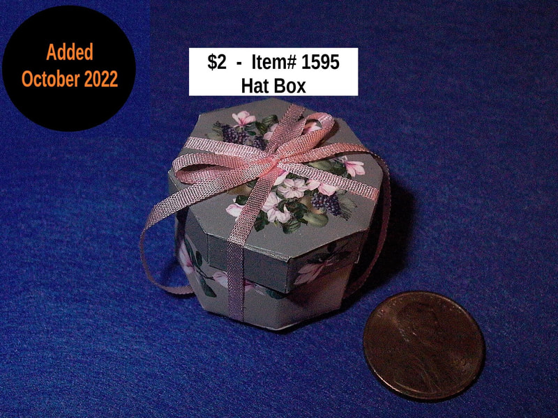 $2  -  Item# 1595 -  Hat Box