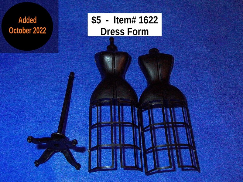 $5 - Item# 1622  -  Dress Form
