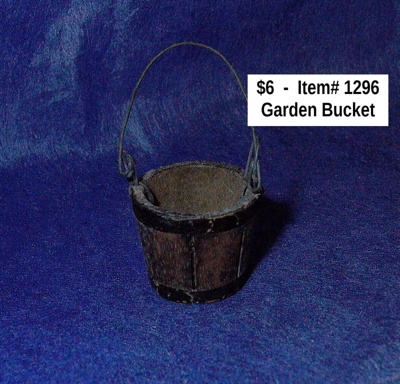 $6  -  Item# 1296 
Garden Bucket