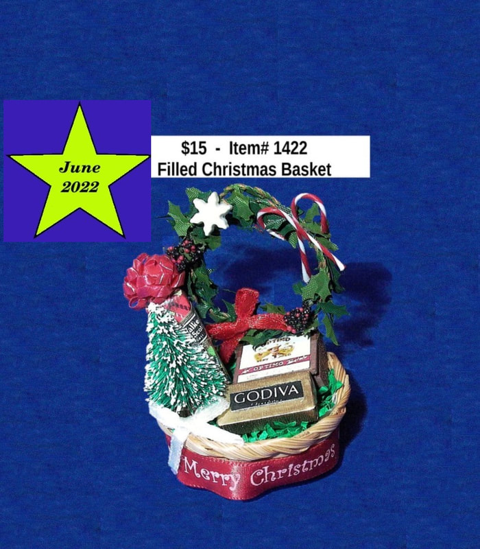 $15  -  Item# 1422 -
Filled Christmas Basket